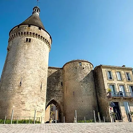 Logis De La Tour 3* Libourne