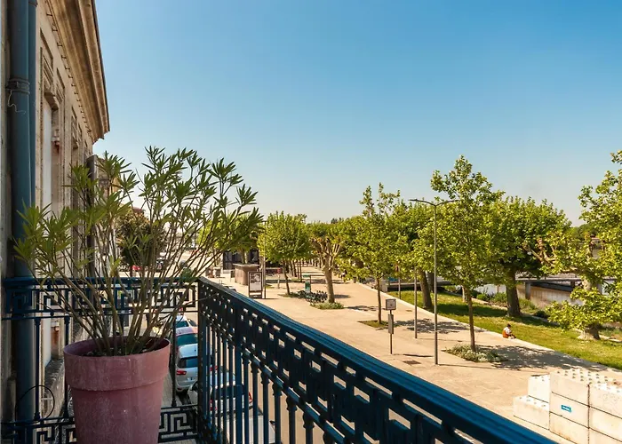 Logis De La Tour Libourne