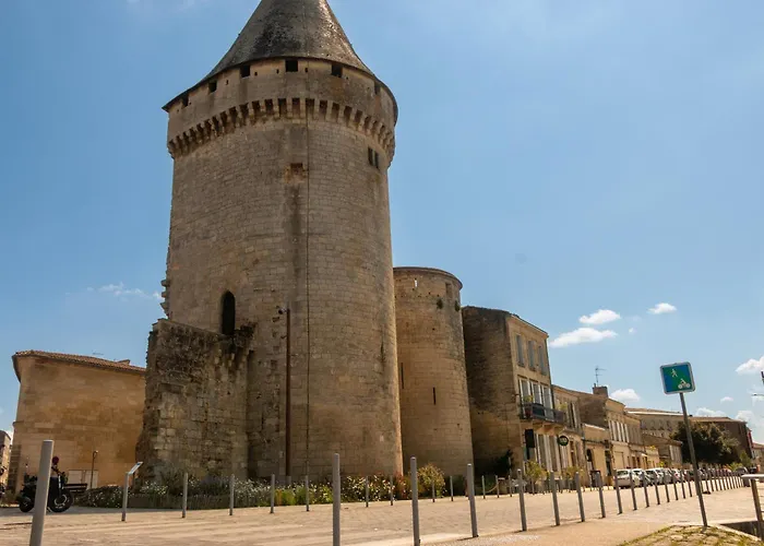 Logis De La Tour 3* Libourne