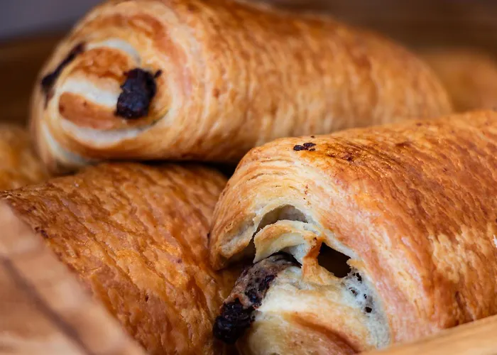 Logis De La Tour Hotel Libourne